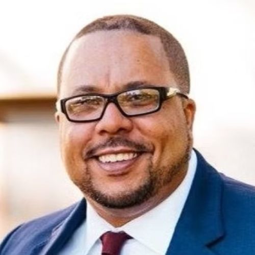 Kenyatta R Bethea