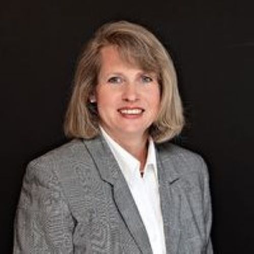 Lynn Norton